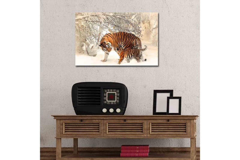 Canvas-taulu LED-valaistuksella 45x70 cm - Tiikerit leikkivät lumessa - Oranssi / Valkoinen / Musta - Sisustustuotteet - Taulu & taide - Canvas-taulu