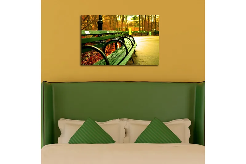 Canvas-taulu LED-valaistuksella 45x70 cm - Vihreä penkki syksyisessä puistoympäristössä - Vihreä / Keltainen / Ruskea - Sisustustuotteet - Taulu & taide - Canvas-taulu