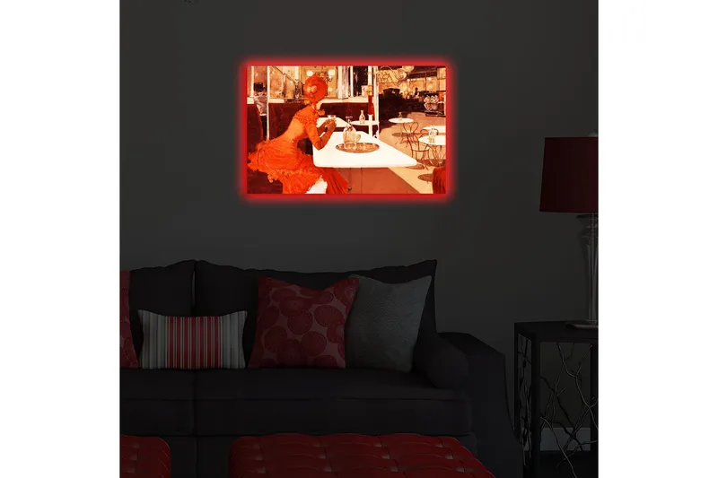 Canvas-taulu LED-valaistuksella 45x70 cm - Punamekkoinen nainen istuu kahvilapöydässä - Punainen / Beige / Ruskea - Sisustustuotteet - Taulu & taide - Canvas-taulu