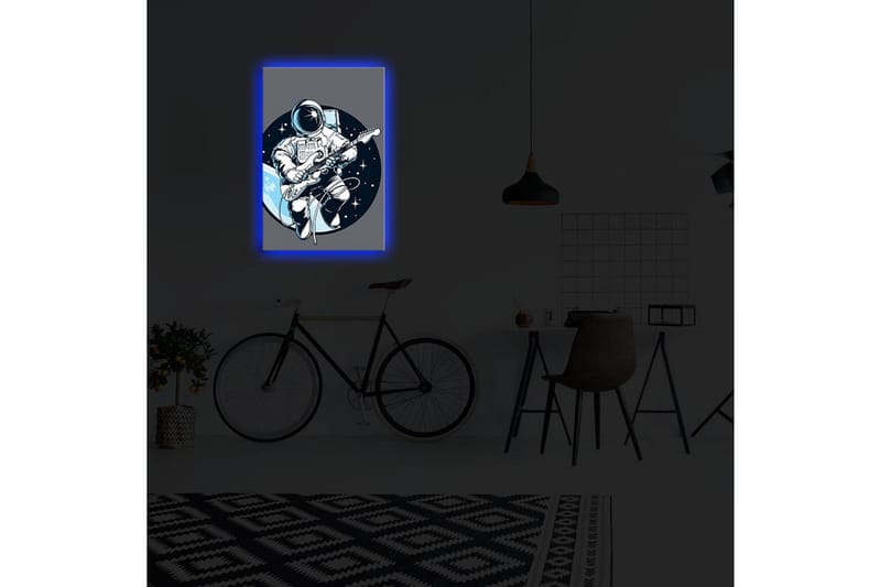 Canvas-taulu LED-valaistuksella 70x45 cm - Astronautti soittaa kitaraa avaruudessa - Sininen / Musta / Valkoinen - Sisustustuotteet - Taulu & taide - Canvas-taulu