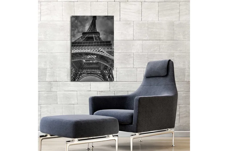 Canvas-taulu LED-valaistuksella 70x45 cm - mustavalkoinen kuva Eiffel-tornista dramaattisesta kulmasta katsottuna - Musta / Valkoinen / Harmaa - Sisustustuotteet - Taulu & taide - Canvas-taulu