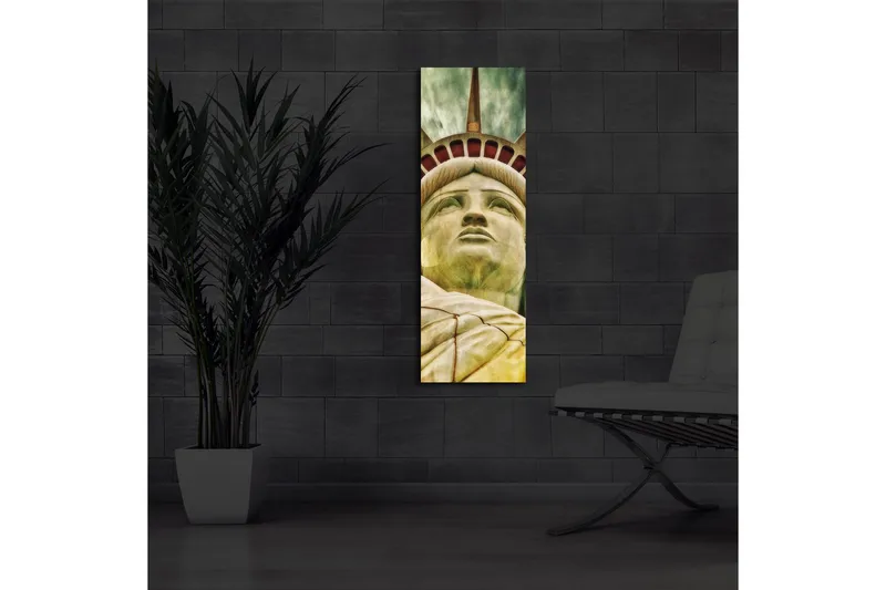 Canvas-taulu LED-valaistuksella 90x30 cm - Vapaudenpatsas, jossa keskitytään kasvoihin ja kruunuun - Vihreä / Keltainen / Punainen - Sisustustuotteet - Taulu & taide - Canvas-taulu