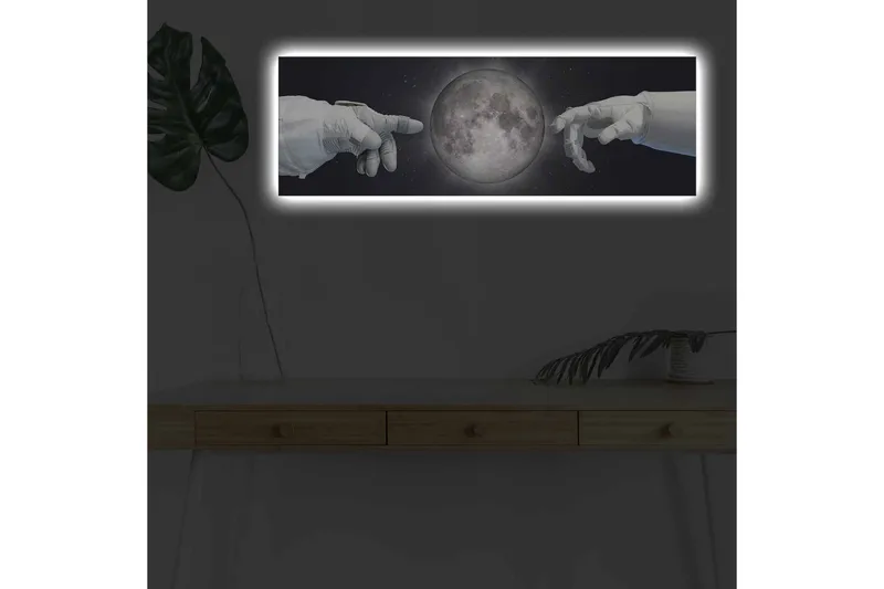 Canvas-taulu LED-valaistuksella - Astronautin kädet kurottautuvat kohti kuuta, Harmaa / Musta / Valkoinen