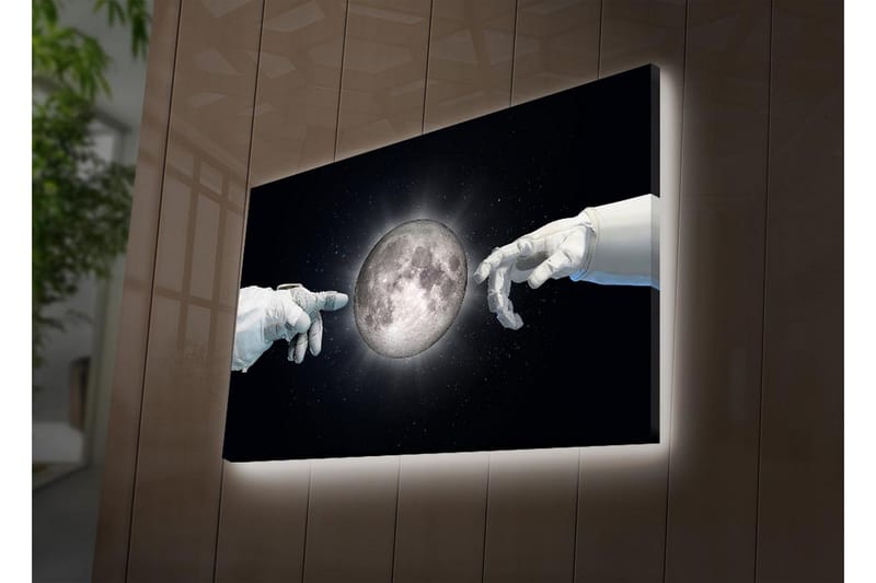 Canvas-taulu LED-valaistuksella - Astronautin kädet kurottautuvat kohti kuuta - Valkoinen / Musta / Harmaa - Sisustustuotteet - Taulu & taide - Canvas-taulu