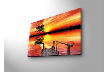 Canvas-taulu LED-valaistuksella - Kaunis auringonlasku peilimäisen järven yllä yksinäisen puunpenkan reunalla - Oranssi / Keltainen / Musta - Sisustustuotteet - Taulu & taide - Canvas-taulu