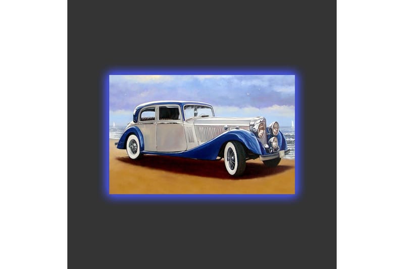Canvas-taulu LED-valaistuksella - Klassinen auto meren rannalla dramaattisella taivaalla taustalla - Sininen / Hopea / Beige - Sisustustuotteet - Taulu & taide - Canvas-taulu