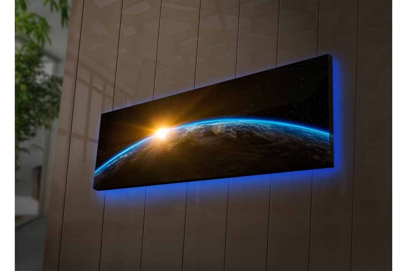 Canvas-taulu LED-valaistuksella - Maa avaruudesta nähtynä, auringonnousu horisontissa - Sininen / Oranssi / Musta - Sisustustuotteet - Taulu & taide - Canvas-taulu