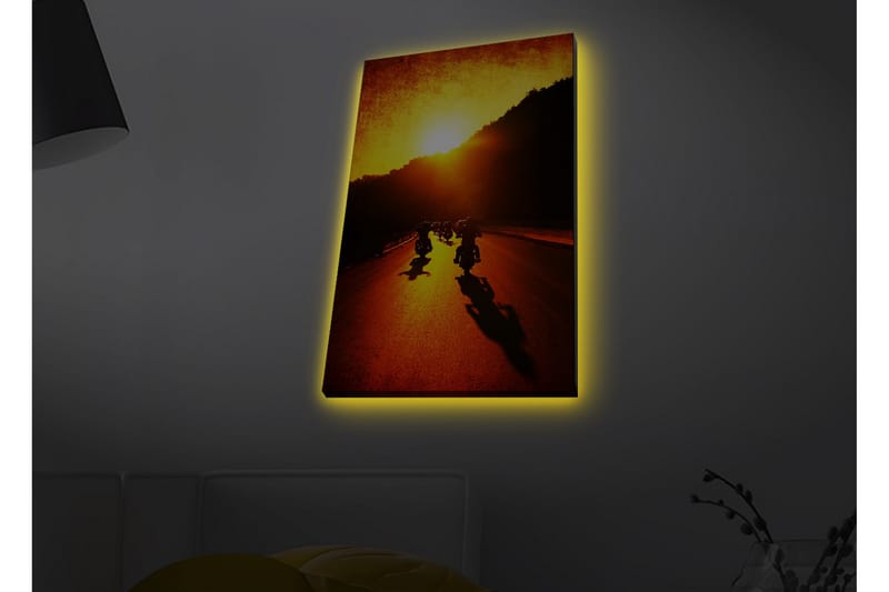 Canvas-taulu LED-valaistuksella - Moottoripyörät kulkevat tietä pitkin auringonlaskun kultaisessa valossa - Kulta / Oranssi / Musta - Sisustustuotteet - Taulu & taide - Canvas-taulu