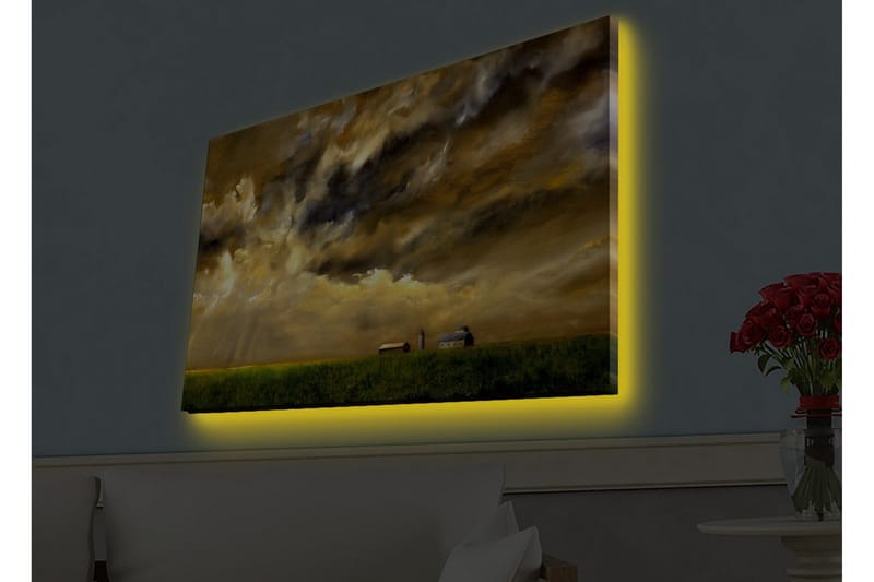 Canvas-taulu LED-valaistuksella - Upea maisemanäkymä dramaattisilla pilvillä ja maatila horisontissa - Kulta / Tummansininen / Vihreä - Sisustustuotteet - Taulu & taide - Canvas-taulu