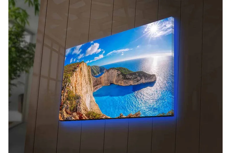 Canvas-taulu LED-valaistuksella - Upea rannikkomaisema kallioilla ja turkoosilla merellä - Turkoosi / Beige / Vihreä - Sisustustuotteet - Taulu & taide - Canvas-taulu