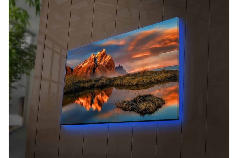 Canvas-taulu LED-valaistuksella - Upea vuoristomaisema heijastuksineen tyynessä järvessä - Oranssi / Sininen / Vihreä - Sisustustuotteet - Taulu & taide - Canvas-taulu