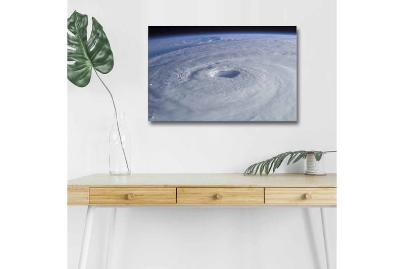 Canvas-taulu LED-valaistuksella - Pyöriviä pilviä trooppisessa syklonissa - Valkoinen / Sininen / Harmaa - Sisustustuotteet - Taulu & taide - Canvas-taulu
