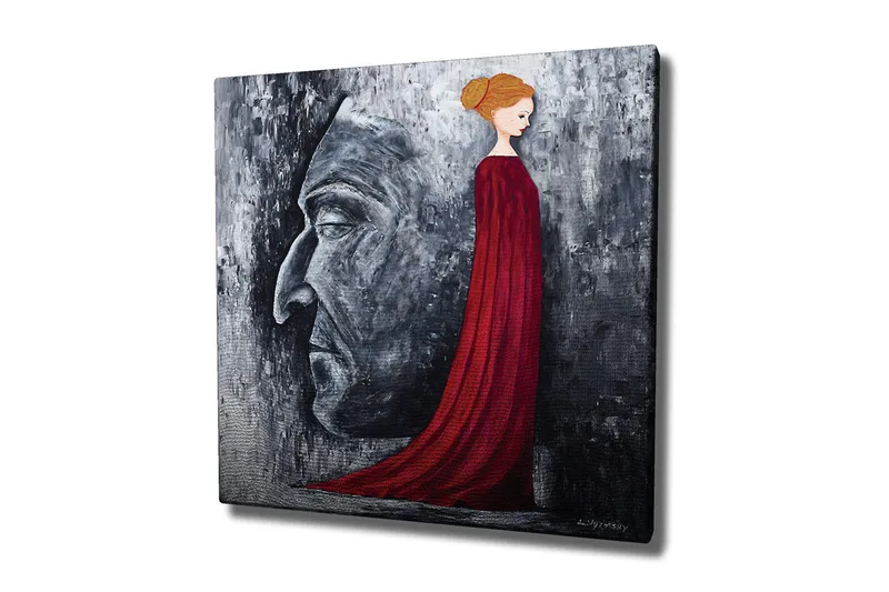 Canvas-taulu - Muotokuva naisesta punaisessa mekossa, jonka taustalla on suuri harmaa kasvoprofiili, Punainen / Harmaa / Musta