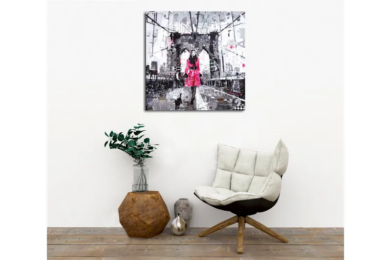 Canvas-taulu - Nainen vaaleanpunaisessa takissa kävelee kissan kanssa sillalla - Vaaleanpunainen / Musta / Harmaa - Sisustustuotteet - Taulu & taide - Canvas-taulu