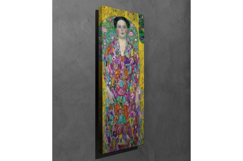 Canvas-taulu - Värikäs nainen kukkaisessa mekossa vihreän taustan ympäröimänä - Keltainen / Vihreä / Vaaleanpunainen - Sisustustuotteet - Taulu & taide - Canvas-taulu