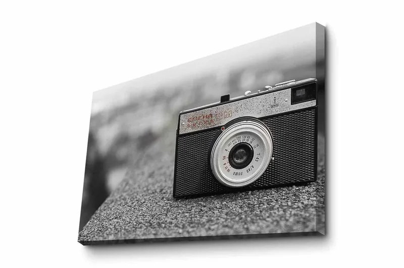 Canvas-taulu - Vintage-kamera harmaalla pinnalla, Musta / Harmaa / Hopea
