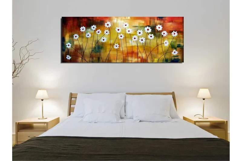 Canvastaulu 80x30 cm - Kukkaniitty valkoisilla kukilla ja punaisilla keskustoilla värikkäällä taustalla - Valkoinen / Punainen / Oranssi - Sisustustuotteet - Taulu & taide - Canvas-taulu