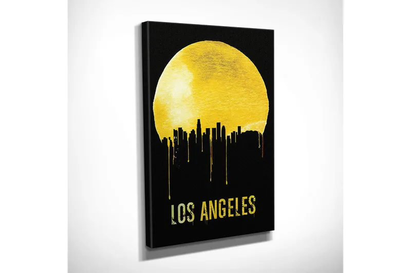 Pieni canvas-taulu 30x40 cm - Los Angelesin siluetti suurta, kultaista kuuta vasten - Kulta / Musta - Sisustustuotteet - Taulu & taide - Canvas-taulu