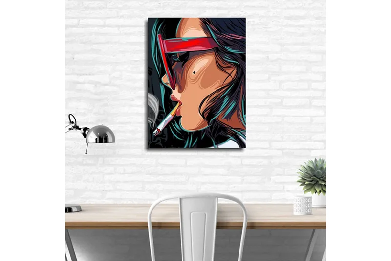 Pieni canvas-taulu 30x40 cm - Muotokuva naisesta aurinkolasit ja savuke kädessä - Punainen / Musta / Turkoosi - Sisustustuotteet - Taulu & taide - Canvas-taulu