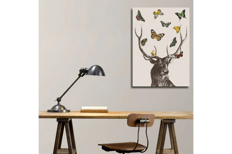 Pieni canvas-taulu 30x40 cm - Peura, jonka pään ympärillä leijuu värikkäitä perhosia - Ruskea / Vihreä / Keltainen - Sisustustuotteet - Taulu & taide - Canvas-taulu
