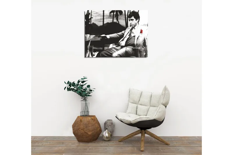 Pieni canvas-taulu 40x30 cm - Mustavalkoinen muotokuva miehestä, jolla on punainen ruusu puvussaan - Musta / Valkoinen / Punainen - Sisustustuotteet - Taulu & taide - Canvas-taulu