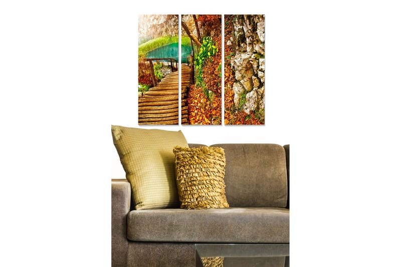 Puinen canvastaulu, 3 osaa, 50x70 cm - Kaunis silta hiljaisen järven yli syksyn värien ja kivien ympäröimänä, Vihreä / Oranssi / Ruskea