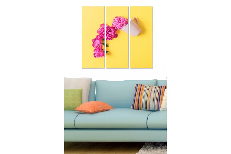 Puinen canvastaulu, 3 osaa, 50x70 cm - Kaunis vaaleanpunaisten kukkien kimppu valkoisessa kannusta keltaista taustaa vasten, Vaaleanpunainen / Keltainen