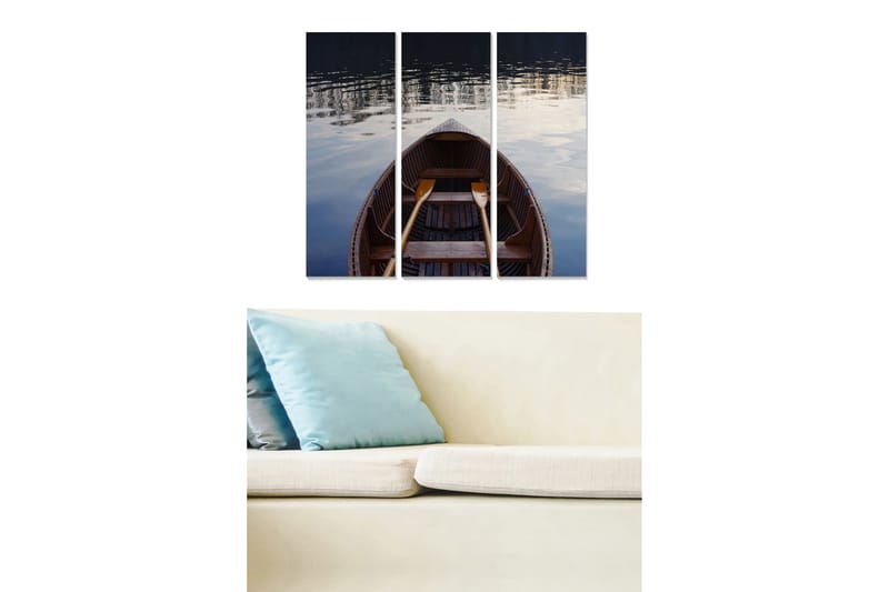 Puinen canvastaulu, 3 osaa, 50x70 cm - Vene paikallaan peilimäisellä vedellä, Tummansininen / Ruskea / Harmaa