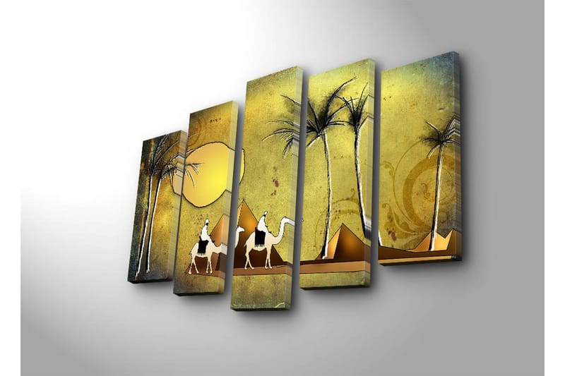 Suuri 5-osainen canvas-taulu, 105x70 cm - Kamelit kävelevät aavikkomaisemassa, taustalla palmuja ja pyramideja - Kulta / Ruskea / Musta - Sisustustuotteet - Taulu & taide - Canvas-taulu