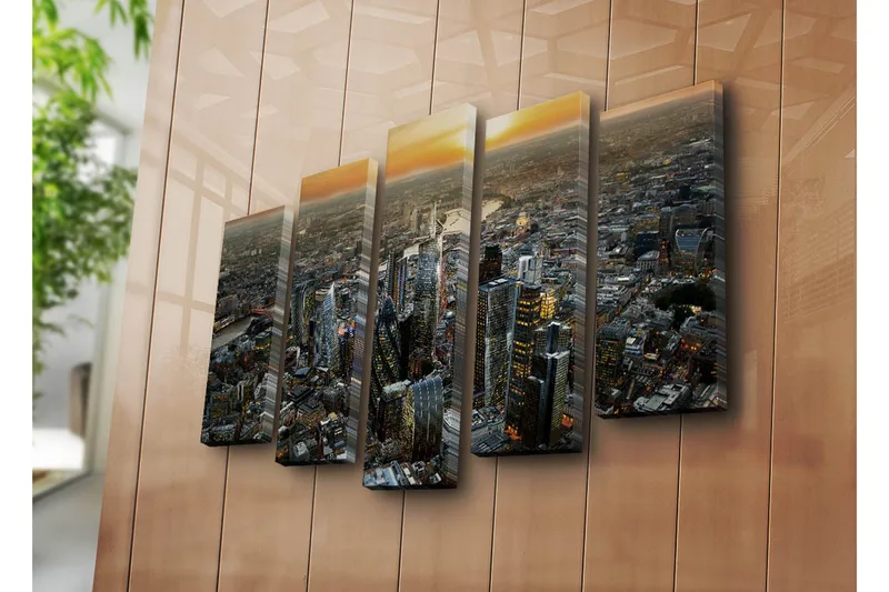 Suuri 5-osainen canvas-taulu, 105x70 cm - Upea kaupunkikuva moderneilla pilvenpiirtäjillä auringonlaskun aikaan - Tummansininen / Oranssi / Harmaa - Sisustustuotteet - Taulu & taide - Canvas-taulu