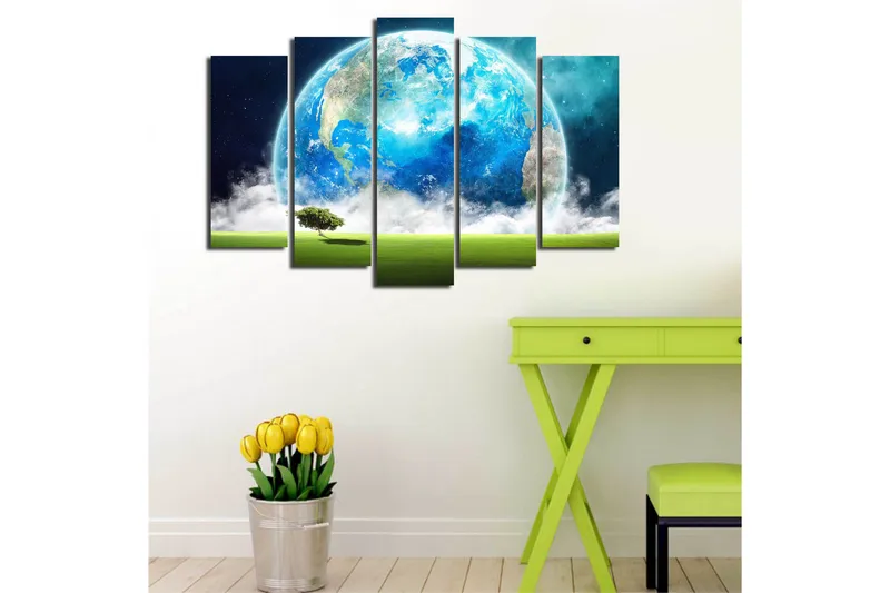Suuri 5-osainen canvas-taulu, 105x70 cm - Upea maapallo, jonka etualalla on yksinäinen puun siluetti - Sininen / Vihreä / Valkoinen - Sisustustuotteet - Taulu & taide - Canvas-taulu