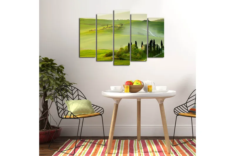 Suuri 5-osainen canvas-taulu, 105x70 cm - Vehreä Toscanan maisema kumpuilevilla kukkuloilla ja viehättävillä maatiloilla - Vihreä / Vaaleanvihreä / Tummanvihreä - Sisustustuotteet - Taulu & taide - Canvas-taulu