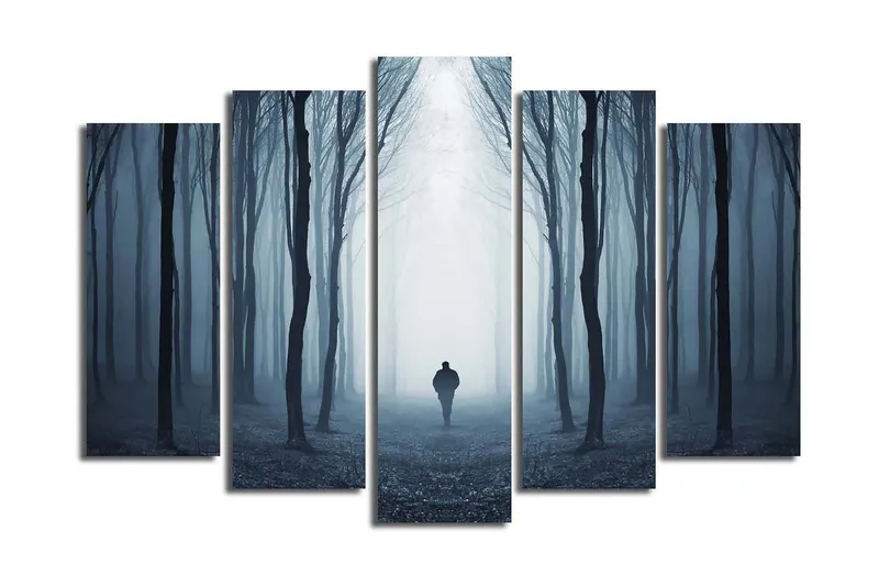 Suuri 5-osainen canvas-taulu, 105x70 cm - Yksinäinen hahmo kävelee sumuisessa metsässä - Tummansininen / Harmaa / Musta - Sisustustuotteet - Taulu & taide - Canvas-taulu
