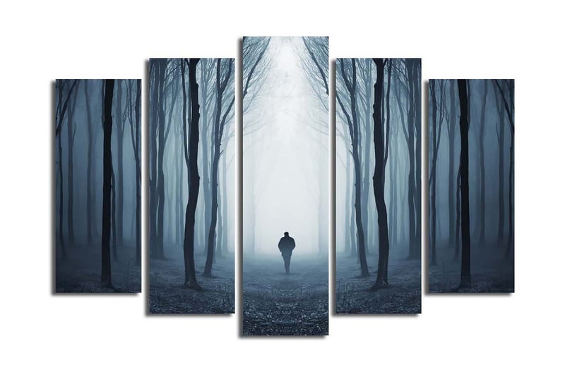 Suuri 5-osainen canvas-taulu, 105x70 cm - Yksinäinen hahmo kävelee sumuisessa metsässä - Tummansininen / Harmaa / Musta - Sisustustuotteet - Taulu & taide - Canvas-taulu