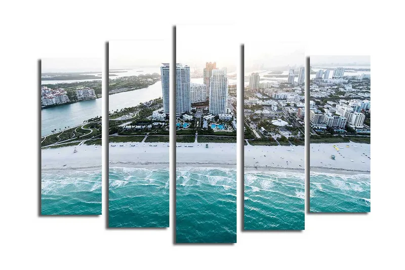 Suuri 5-osainen canvas-taulu, 105x70 cm - Panoraamanäkymä rannikkokaupungista korkeine rakennuksineen ja rantaviivalla, Turkoosi / Valkoinen / Harmaa
