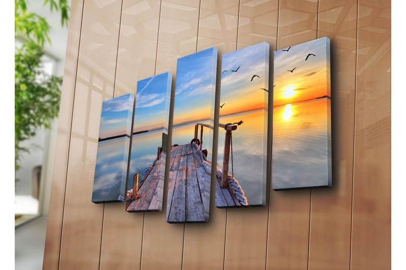 Suuri 5-osainen canvas-taulu 105x70 cm - Auringonlasku tyynen järven yllä laituri etualalla - Sininen / Oranssi / Keltainen - Sisustustuotteet - Taulu & taide - Canvas-taulu