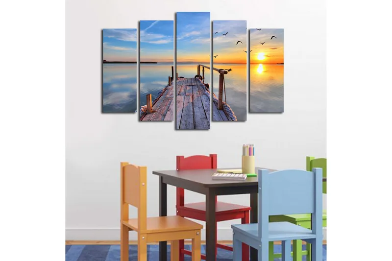 Suuri 5-osainen canvas-taulu 105x70 cm - Auringonlasku tyynen järven yllä laituri etualalla - Sininen / Oranssi / Keltainen - Sisustustuotteet - Taulu & taide - Canvas-taulu