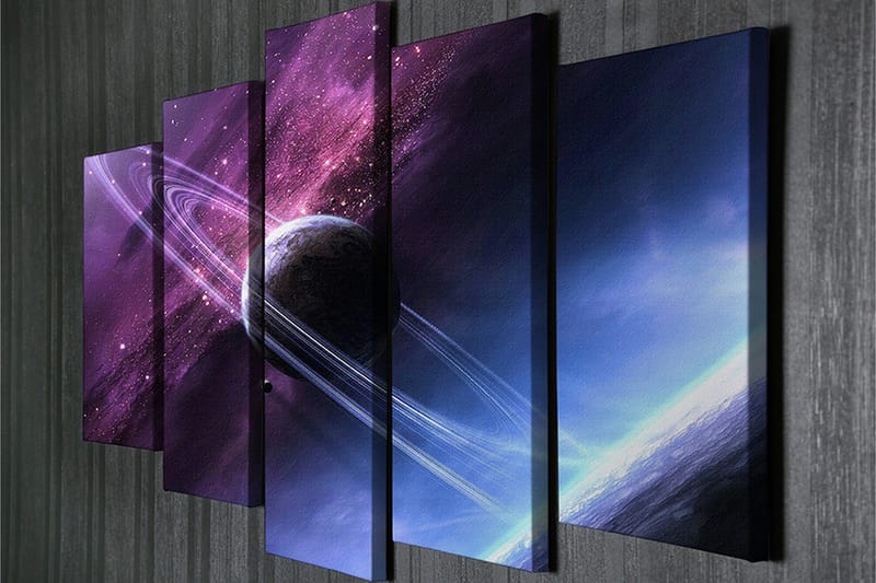 Suuri 5-osainen canvas-taulu 105x70 cm - Avaruusmaisema planeetalla ja renkailla tähtitaivaalla - Violetti / Sininen / Musta - Sisustustuotteet - Taulu & taide - Canvas-taulu