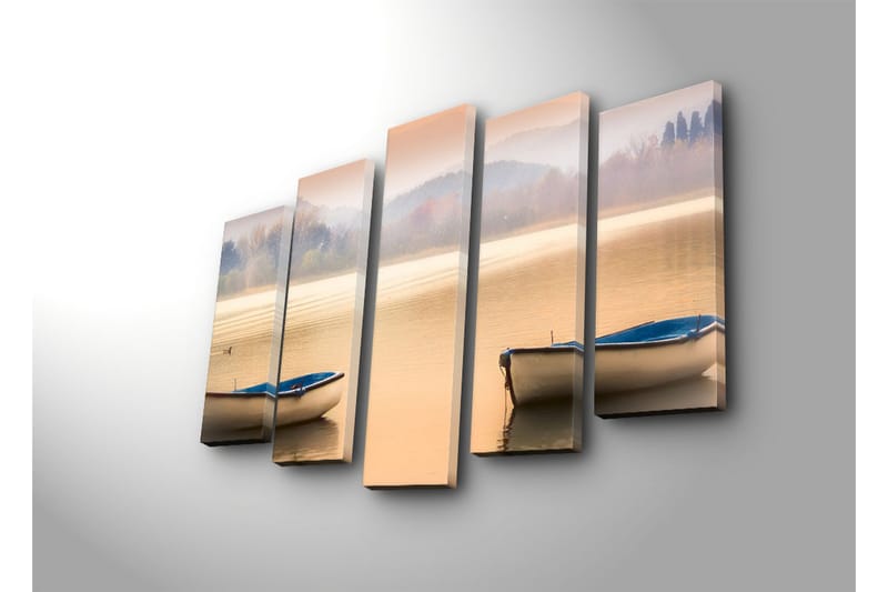 Suuri 5-osainen canvas-taulu 105x70 cm - Hiljaisuutta järven rannalla kahden veneen kanssa aamunkoitteessa - Vaaleansininen / Beige / Harmaa - Sisustustuotteet - Taulu & taide - Canvas-taulu