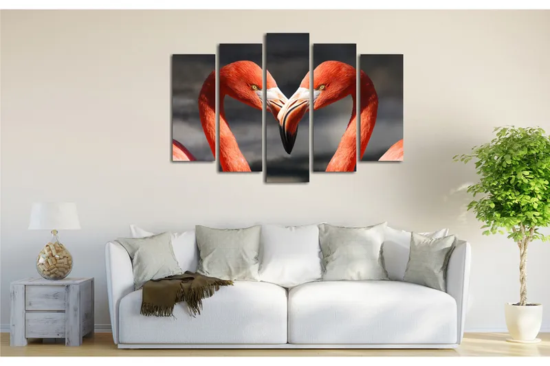 Suuri 5-osainen canvas-taulu 105x70 cm - Kaksi flamingoja muodostamassa sydämen nokkiensa avulla - Punainen / Musta - Sisustustuotteet - Taulu & taide - Canvas-taulu