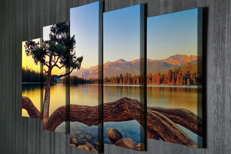 Suuri 5-osainen canvas-taulu 105x70 cm - Kaunis järvimaisema yksinäisellä puunlatvuksella veden äärellä - Vihreä / Sininen / Ruskea - Sisustustuotteet - Taulu & taide - Canvas-taulu