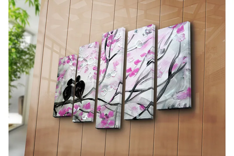 Suuri 5-osainen canvas-taulu 105x70 cm - Lintupari oksalla kukkien ympäröimänä - Vaaleanpunainen / Musta / Valkoinen - Sisustustuotteet - Taulu & taide - Canvas-taulu