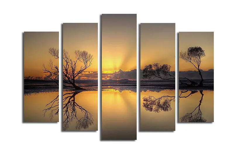 Suuri 5-osainen canvas-taulu 105x70 cm - Tunnelmallinen auringonlasku puiden siluetteineen veden äärellä, Kulta / Musta