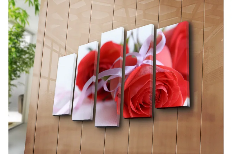 Suuri 5-osainen canvas-taulu 105x70 cm - Punaisia ruusuja satiininauhalla - Punainen / Vaaleanpunainen - Sisustustuotteet - Taulu & taide - Canvas-taulu