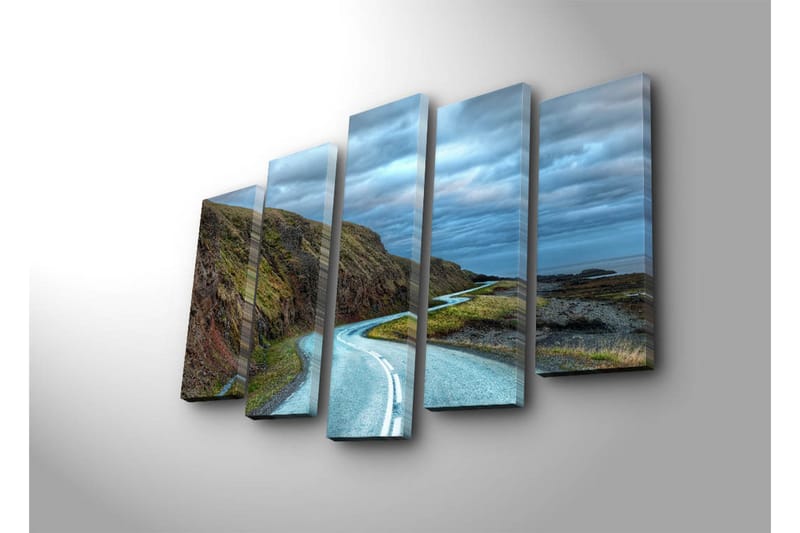 Suuri canvas-taulu, 5 osaa, 105x70 cm - Kaunis rannikkotie mutkittelee dramaattisten maisemien läpi - Harmaa / Vihreä / Sininen - Sisustustuotteet - Taulu & taide - Canvas-taulu