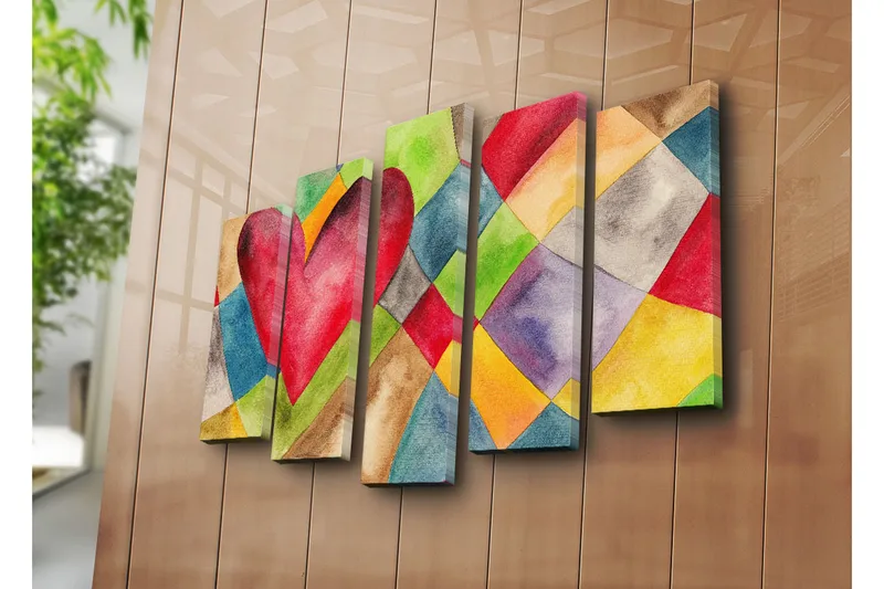 Suuri canvas-taulu, 5 osaa, 105x70 cm - Suuri, värikäs sydän geometrisessa sommitelmassa - Punainen / Vihreä / Sininen - Sisustustuotteet - Taulu & taide - Canvas-taulu