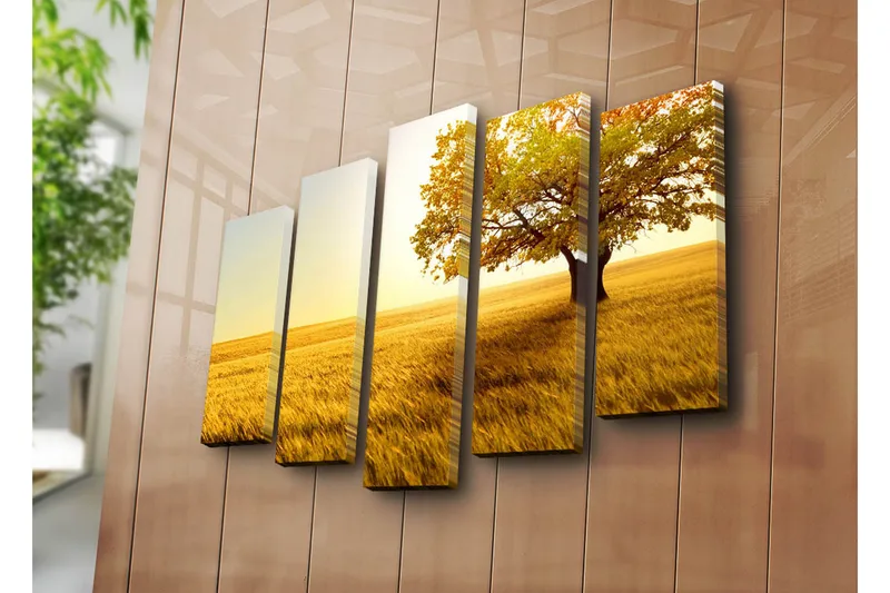 Suuri canvas-taulu viidessä osassa 105x70 cm - Majesteettinen tammi kultaisilla niityillä - Kulta / Oranssi / Vihreä - Sisustustuotteet - Taulu & taide - Canvas-taulu