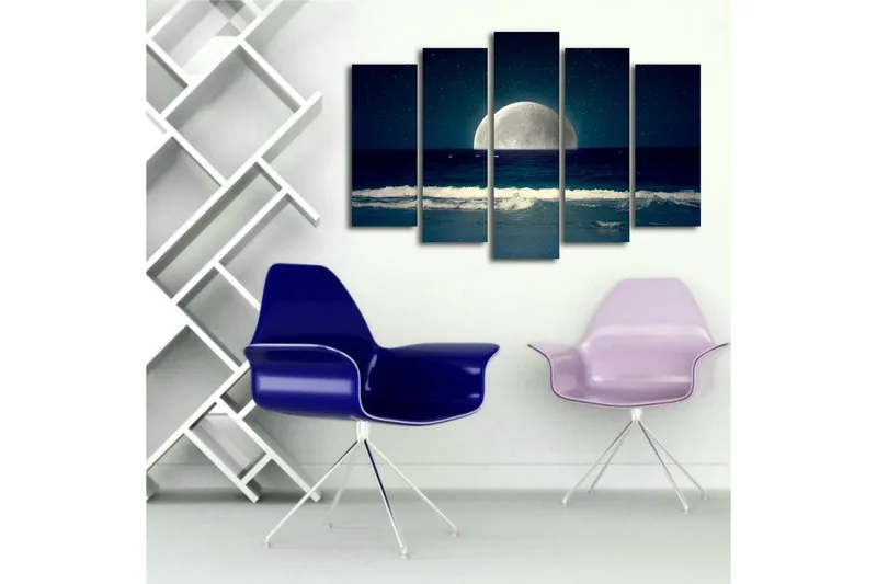 Suuri canvas-taulu viidessä osassa 105x70 cm - Upea kuu nousee meren ylle - Tummansininen / Harmaa / Valkoinen - Sisustustuotteet - Taulu & taide - Canvas-taulu