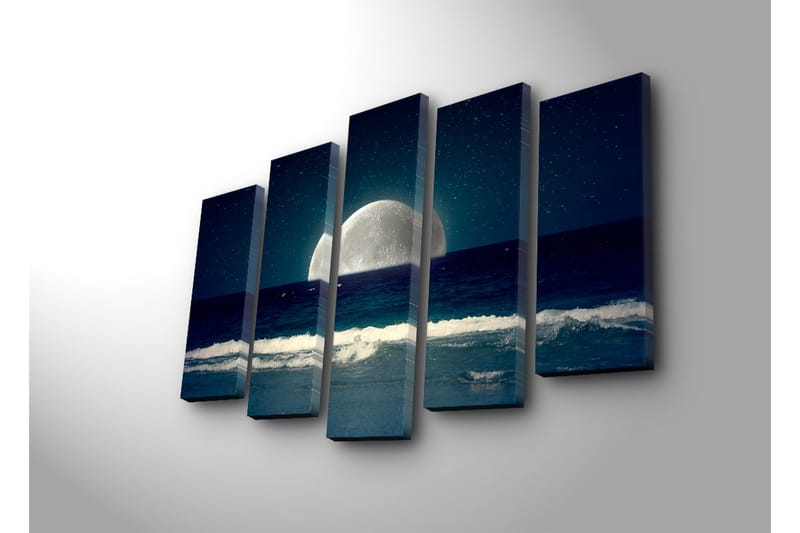 Suuri canvas-taulu viidessä osassa 105x70 cm - Upea kuu nousee meren ylle - Tummansininen / Harmaa / Valkoinen - Sisustustuotteet - Taulu & taide - Canvas-taulu