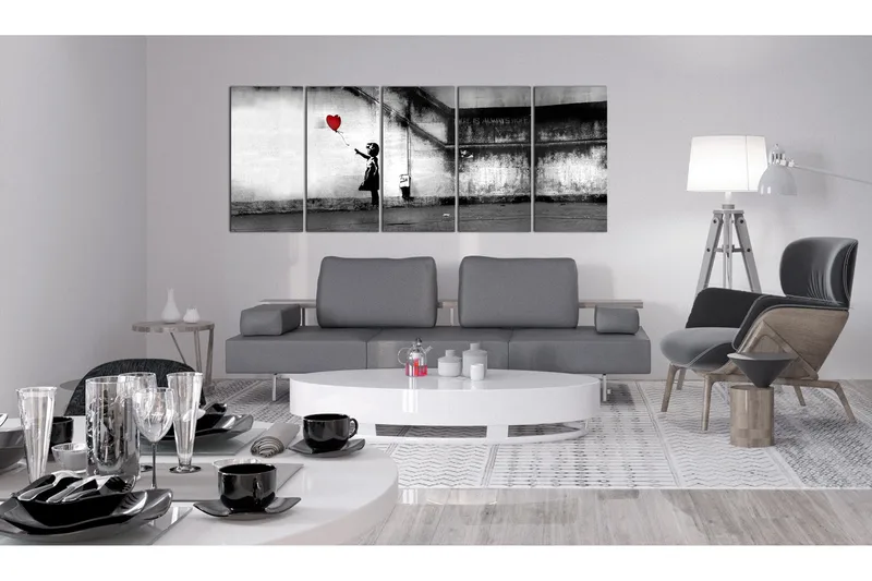Taulu Banksy Runaway Balloon 225x90 - Artgeist sp. z o. o. - Sisustustuotteet - Taulu & taide - Canvas-taulu